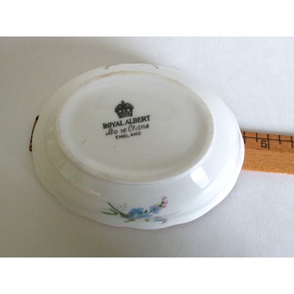 Royal Albert Forget Me Not Mini Oval Creamer Open Sugar Bowl English Bone China - Picture 9 of 10